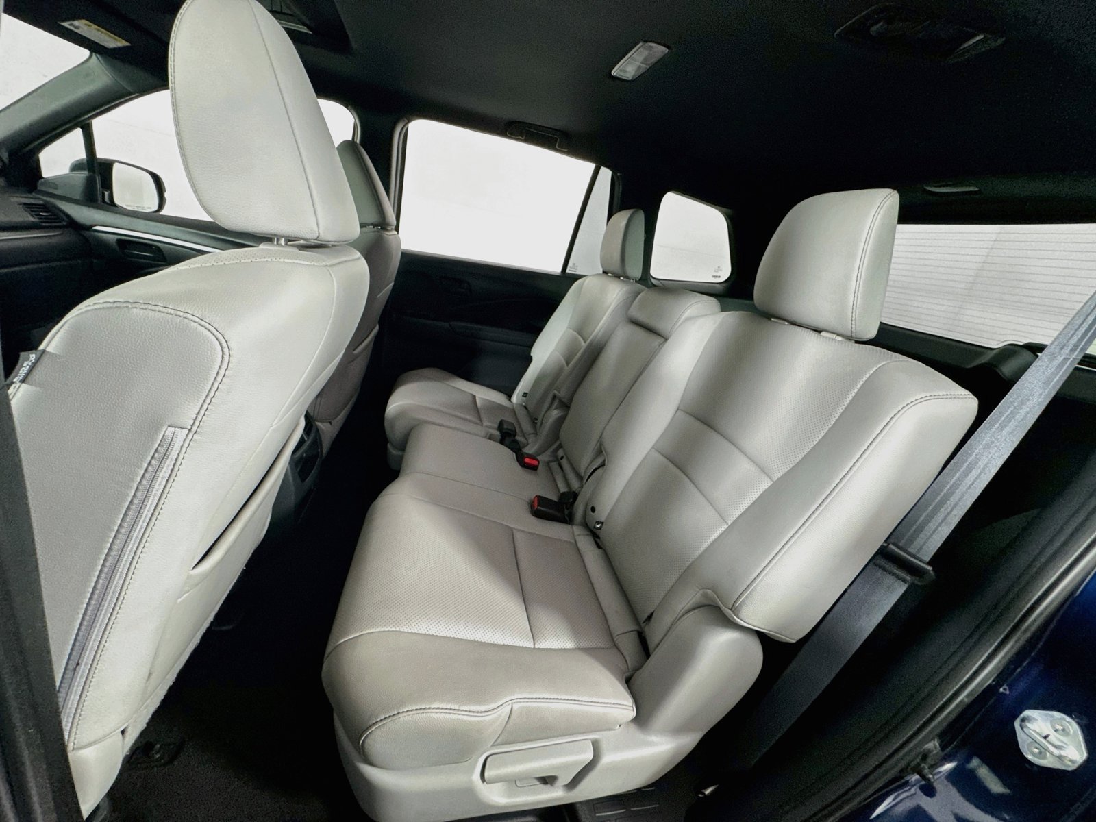Used 2023 Honda Passport EX-L image 18