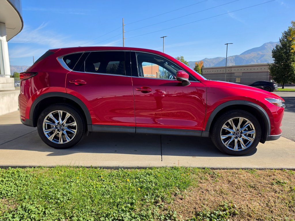 Used 2021 MAZDA CX-5 Signature AWD/4WD image 4