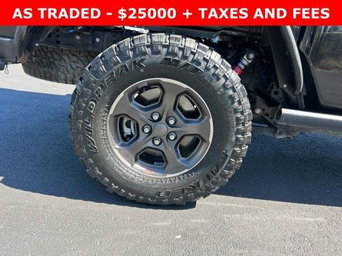 Used 2020 Jeep Gladiator Rubicon image 7