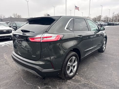 Used 2024 Ford Edge SEL w/ Convenience Package image 7