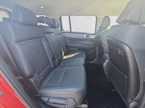 Used 2026 Hyundai Santa Fe SEL FWD image 28