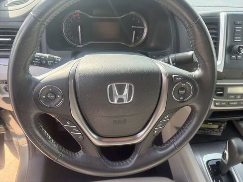Used 2017 Honda Ridgeline RTL image 8