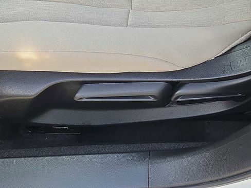 Used 2024 Honda Accord LX image 17