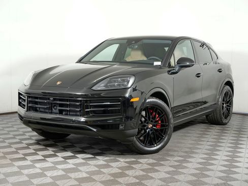 Used 2026 Porsche Cayenne S AWD/4WD image 1