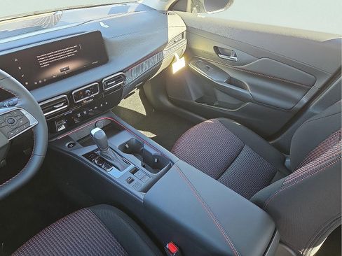 New 2026 Nissan Sentra SR image 11