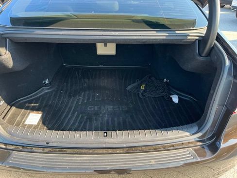 Used 2018 Genesis G80 3.8 RWD image 13