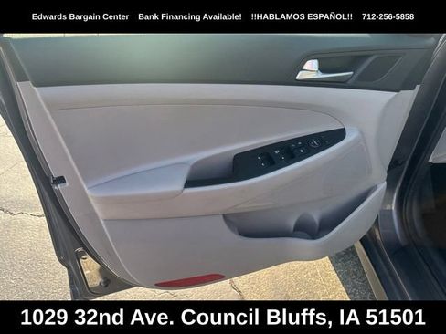 Used 2021 Hyundai Tucson SE AWD/4WD image 15