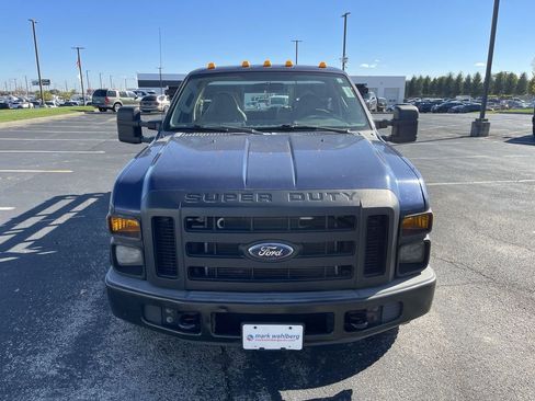 Used 2008 Ford F350 XL image 3