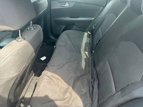 Used 2019 Kia Forte Sedan FWD image 8