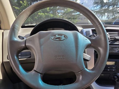 Used 2007 Hyundai Tucson SE AWD/4WD image 13