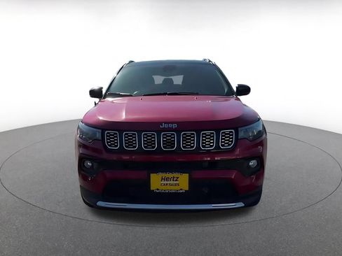 Used 2025 Jeep Compass Limited AWD/4WD image 3