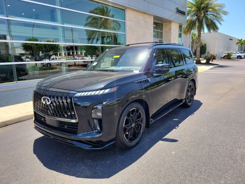 New 2026 INFINITI QX80 4WD w/ Sport Exterior Package image 8