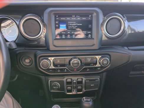 Used 2021 Jeep Wrangler Unlimited Sahara AWD/4WD image 20