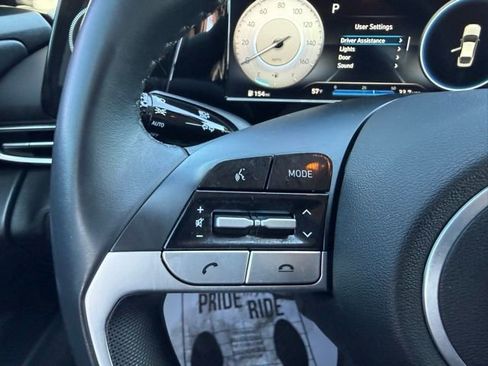Used 2021 Hyundai Elantra SEL w/ Convenience + Premium Package FWD image 19