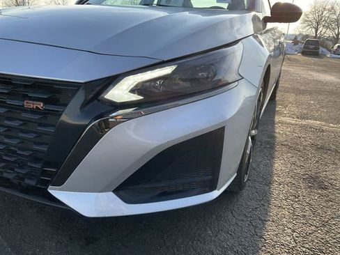 Certified 2024 Nissan Altima 2.5 SR image 37