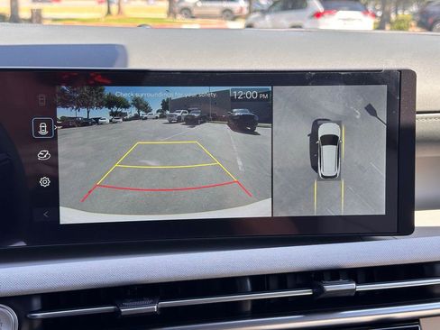 New 2026 Hyundai Tucson Limited image 37