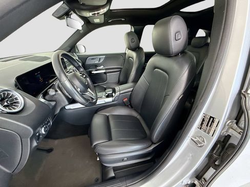 Used 2023 Mercedes-Benz GLB 250 image 19