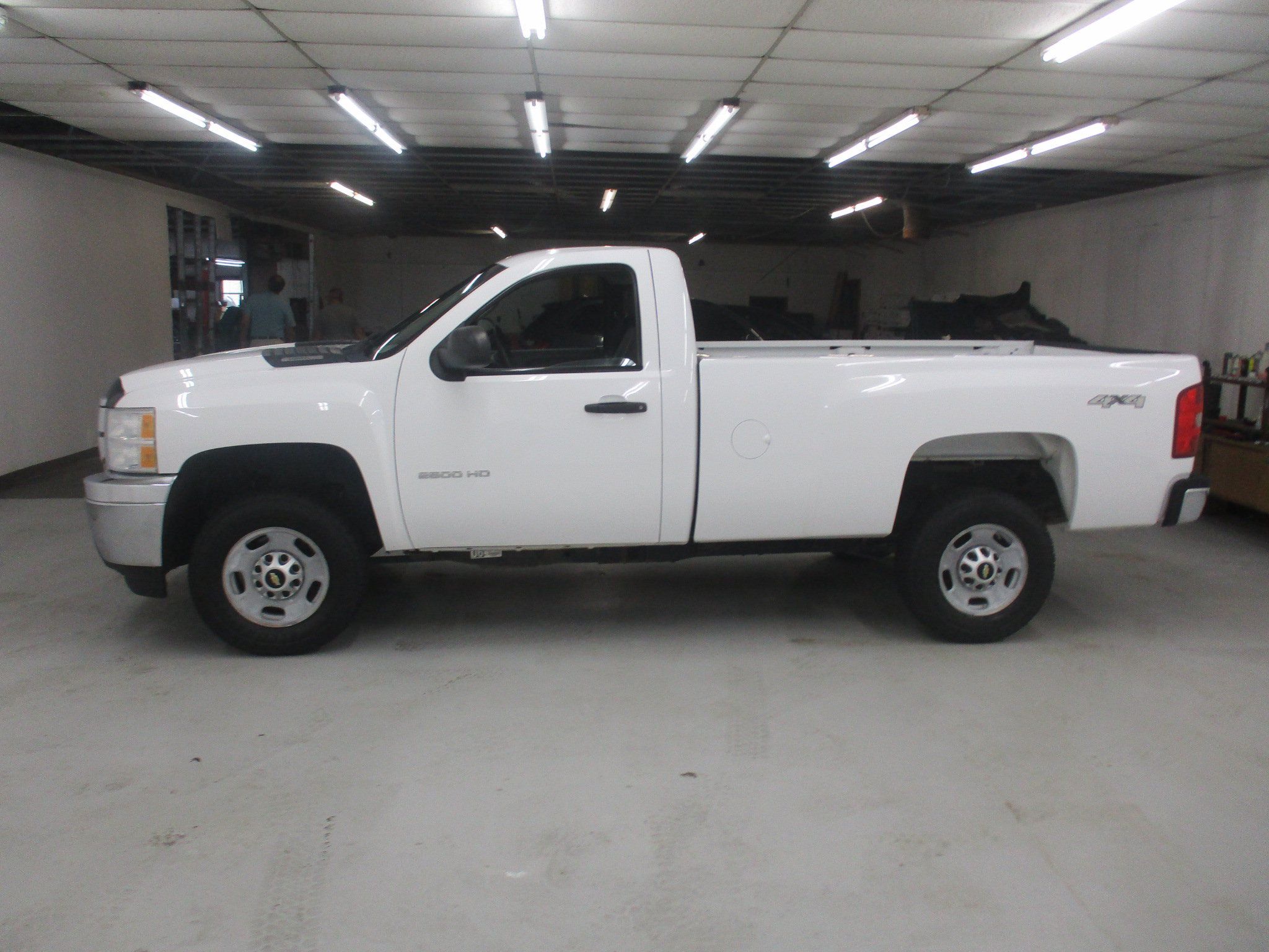 Used 2014 Chevrolet Silverado 2500 W/T AWD/4WD image 3
