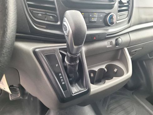 Used 2023 Ford Transit 250 Medium Roof image 18