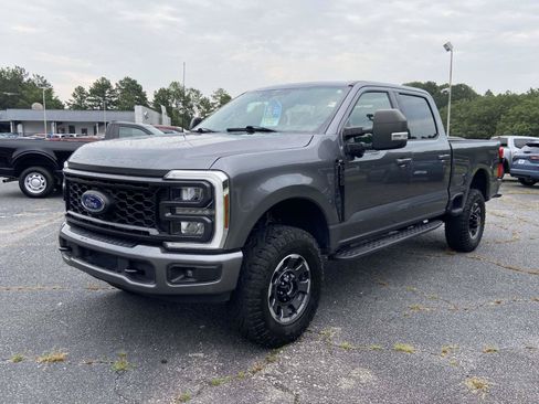 Used 2024 Ford F250 XLT w/ Tremor Off-Road Package AWD/4WD image 7