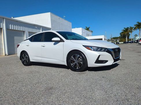 Certified 2022 Nissan Sentra SV w/ Trunk Package image 3