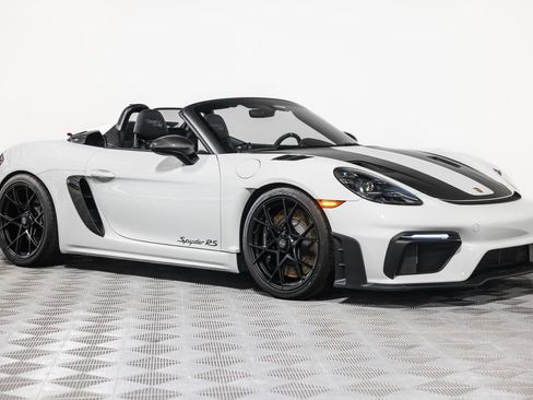 Used 2024 Porsche 718 Boxster Spyder RS w/ Weissach Package RWD image 10
