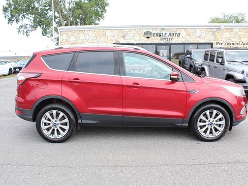 Used 2017 Ford Escape Titanium AWD/4WD image 8