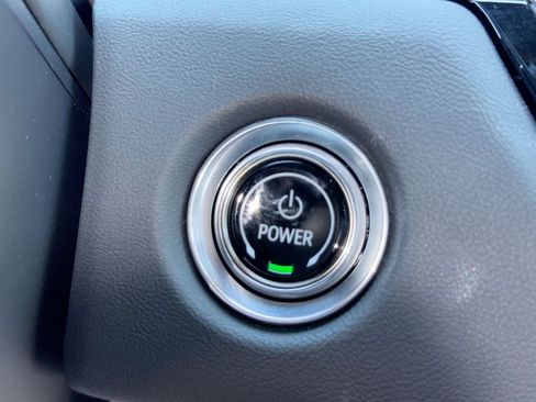 Used 2024 Cadillac Lyriq Sport RWD image 22