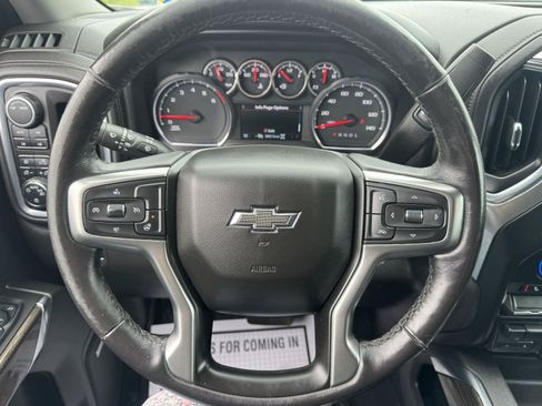 Used 2022 Chevrolet Silverado 1500 LT Trail Boss w/ Convenience Package II AWD/4WD image 37