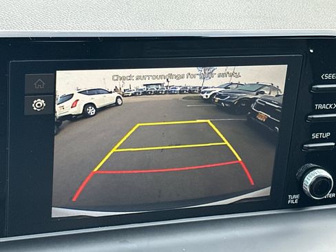 New 2026 Kia Seltos LX image 17