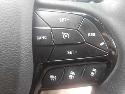 Used 2023 Jeep Cherokee Altitude Lux w/ Lux Elite Package AWD/4WD image 9