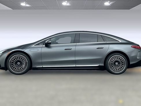 Certified 2023 Mercedes-Benz EQS 580 4MATIC Sedan image 2