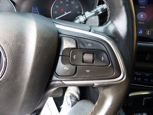 Used 2021 Buick Envision Avenir w/ Technology Package II AWD/4WD image 29