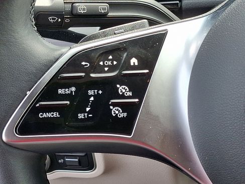 Certified 2025 Mercedes-Benz GLA 250 4MATIC image 22