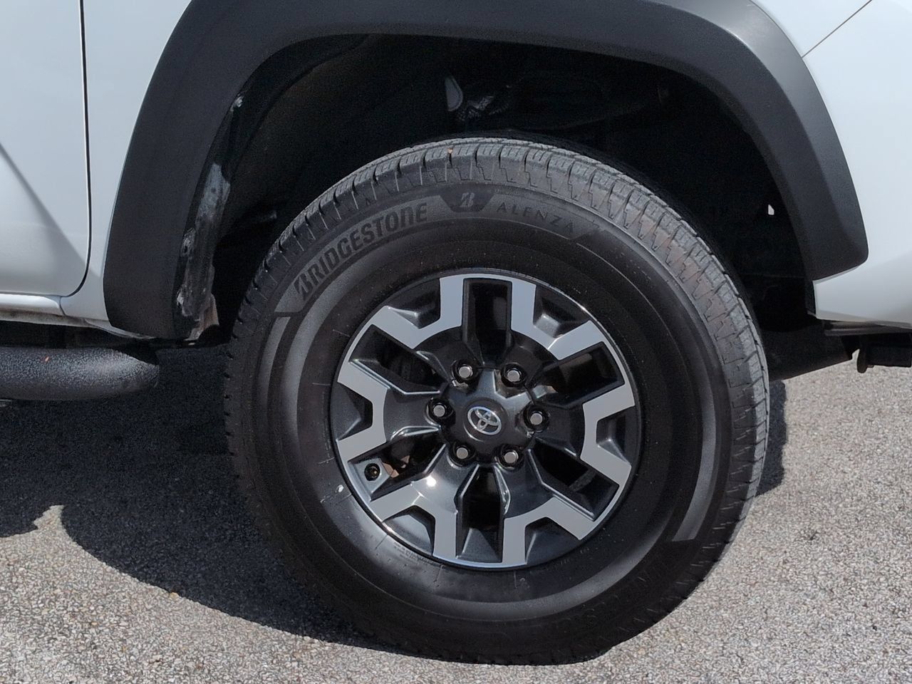 Used 2022 Toyota Tacoma TRD Off-Road RWD image 10