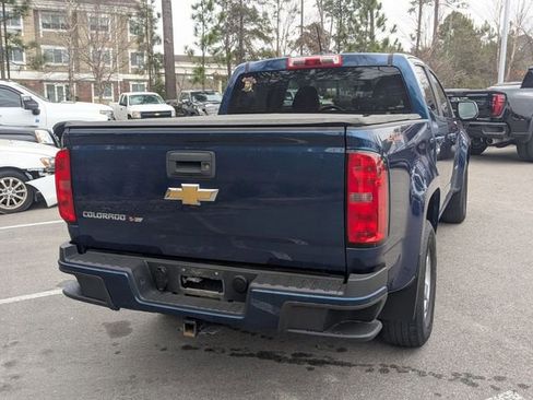 Used 2019 Chevrolet Colorado W/T w/ WT Convenience Package image 3