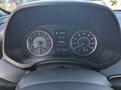 Used 2021 Hyundai Veloster 2.0 Premium image 31