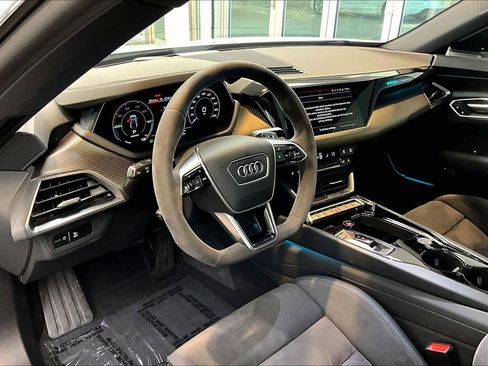 Certified 2024 Audi e-tron GT Premium Plus image 17