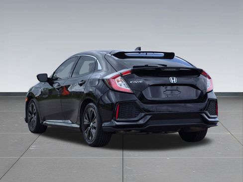 Used 2018 Honda Civic EX image 4