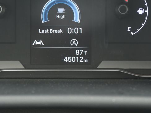 Used 2022 Hyundai Tucson SEL FWD image 16