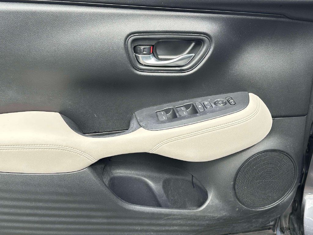 Certified 2024 Honda HR-V LX image 14