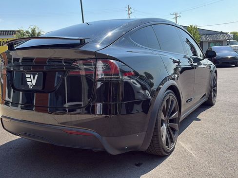 Used 2022 Tesla Model X AWD/4WD image 8