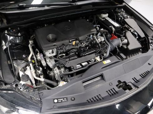 Used 2024 Toyota Camry XSE FWD image 16