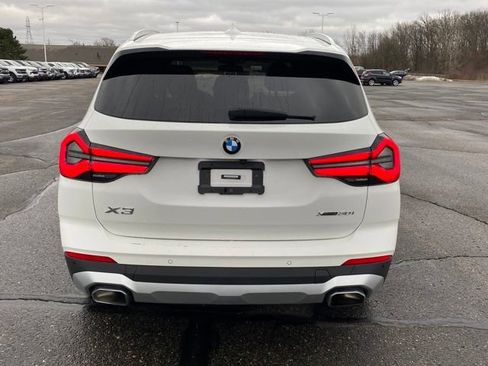 Used 2023 BMW X3 xDrive30i image 4