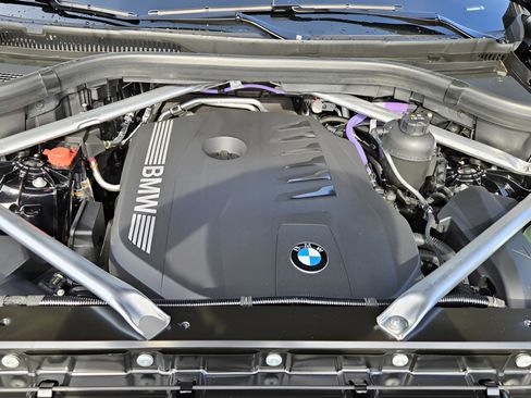 New 2026 BMW X5 sDrive40i w/ M Sport Package image 24