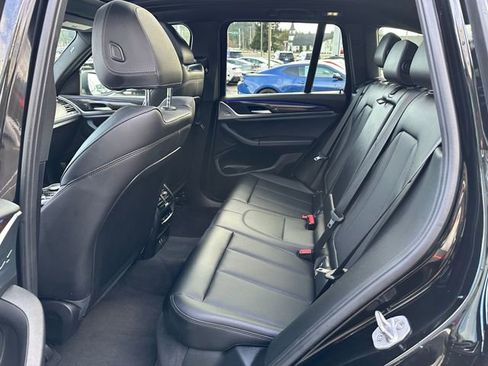 Used 2024 BMW X3 xDrive30i image 11