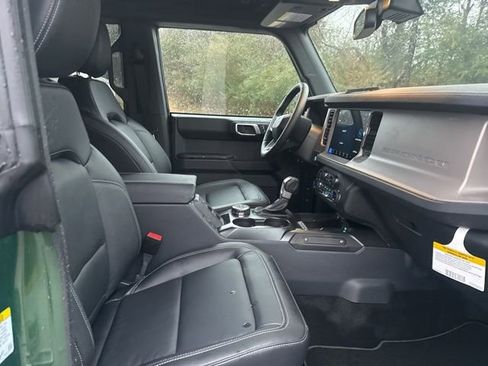 New 2025 Ford Bronco Outer Banks image 24