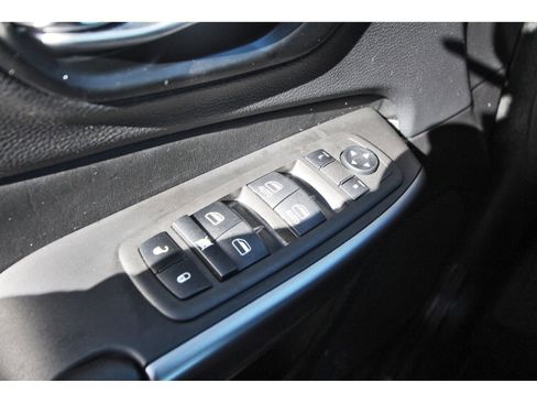 Used 2022 Jeep Cherokee Latitude Lux w/ Sun & Sound Group image 23