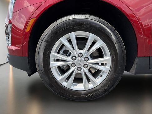 Used 2026 Cadillac XT5 Luxury FWD image 10