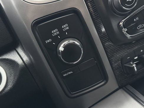 Used 2018 RAM 2500 Limited image 31